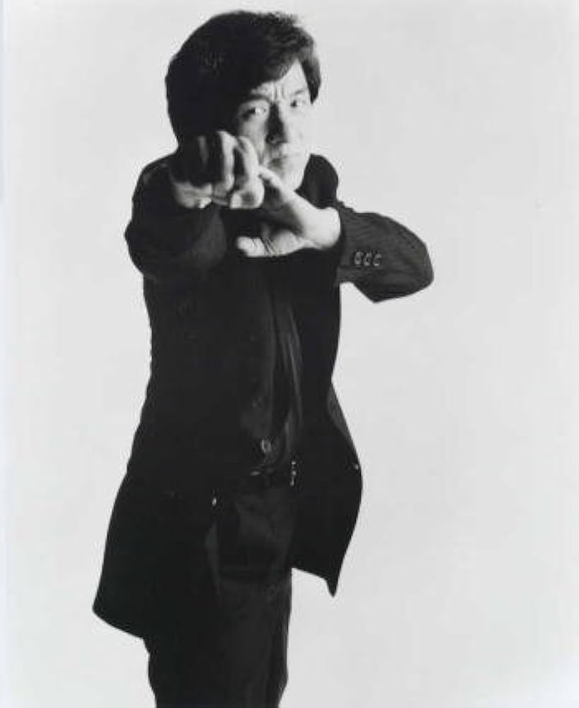 Amazon.co.jp: ブロマイド写真☆ジャッキー・チェン/白黒パンチ